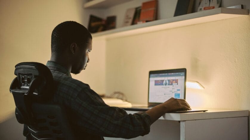 Photo by Emmanuel Ikwuegbu